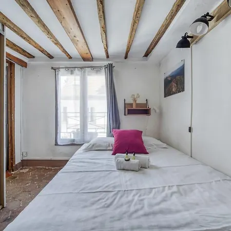 Lovely Central For 2 Guests! * Paris